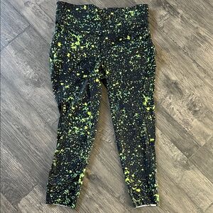 Lululemon Black and Green Splatter Leggings, 10